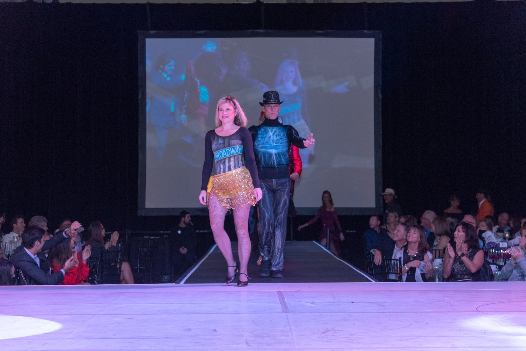110318_acw_dancinggallery-805.jpg